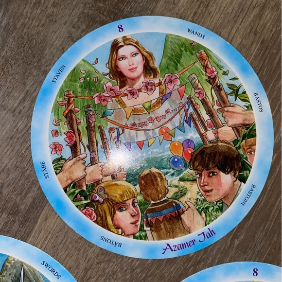 Shining Angels Tarot by Guiditta Dembech 2009 - Picture 5 of 11